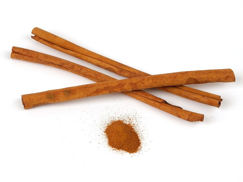 Cinnamon bark and quills